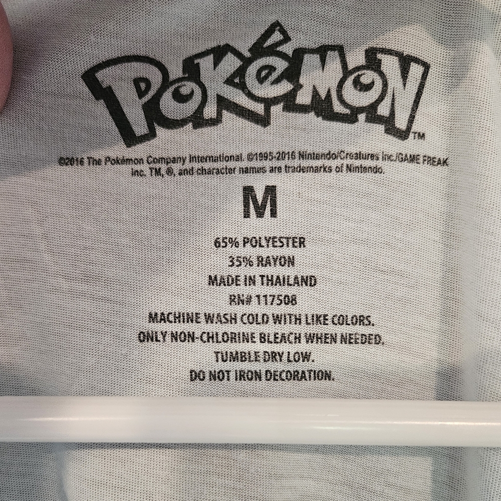 Pokemon Bulbasaur T-shirt - Medium - Picture 6 of 6